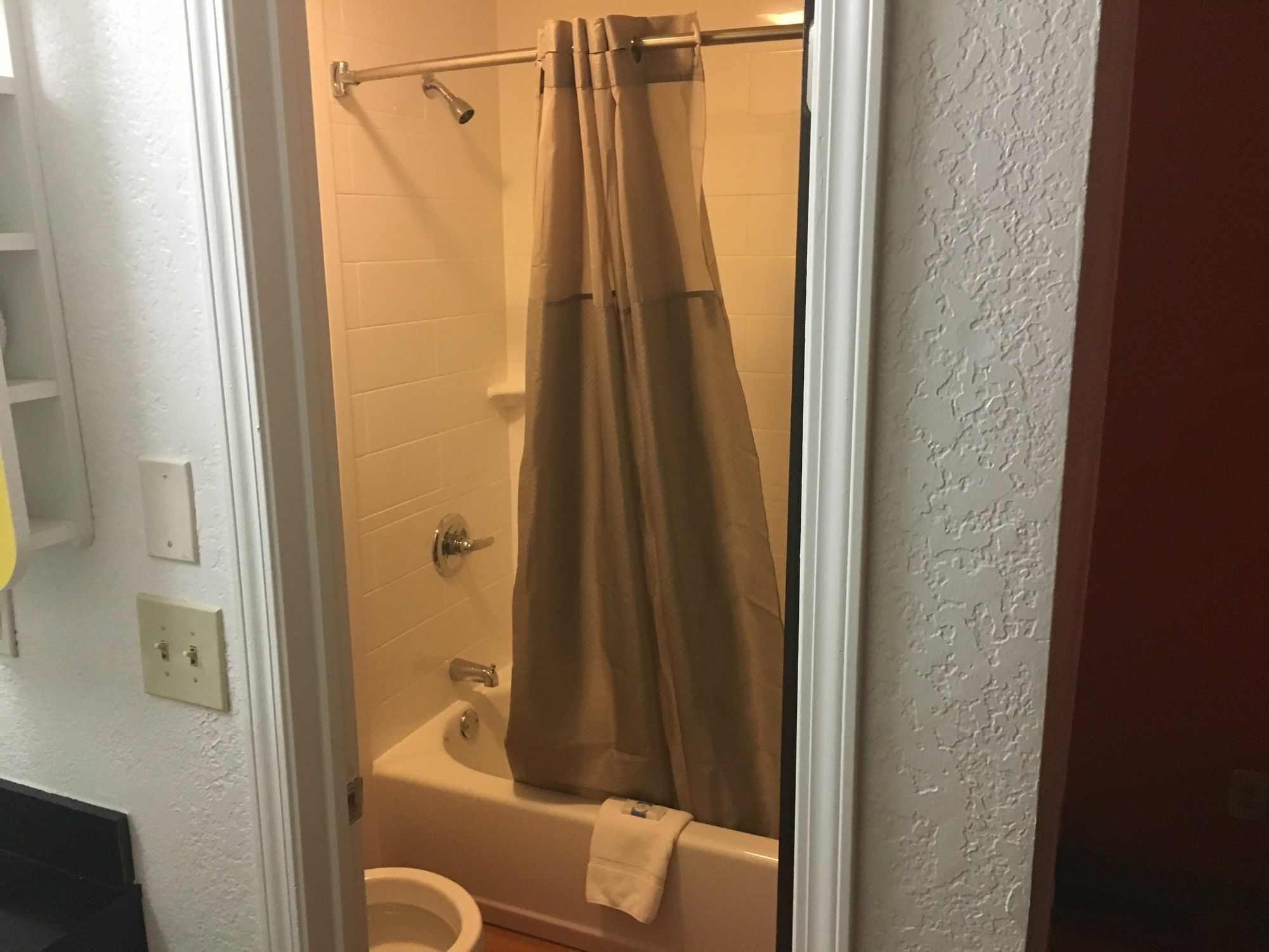 Days Inn By Wyndham Oklahoma City Nw Expressway Warr Acres Eksteriør billede